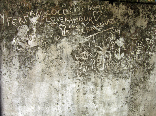 [Création] Corinne Lovera Vitali, La Witrine (texte) et Fernand Fernandez