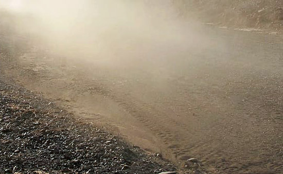 [Texte] Daniel Pozner, Et la poussière